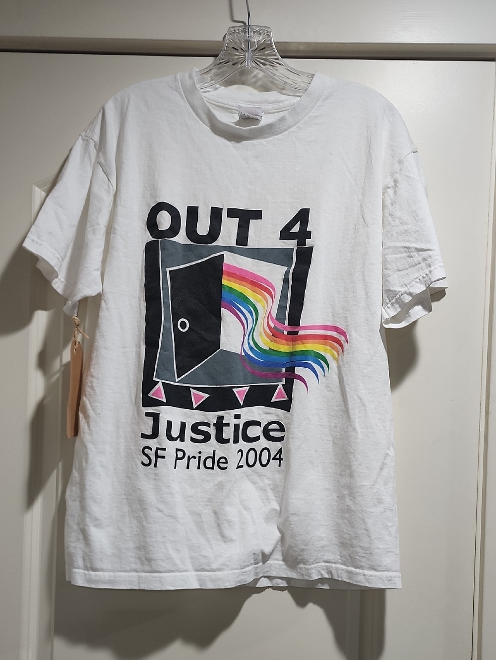 Vintage SF Pride 2004 “Out 4 Justice” Rainbow Graphic Tee Y2K LGBTQ Shirt Size L
